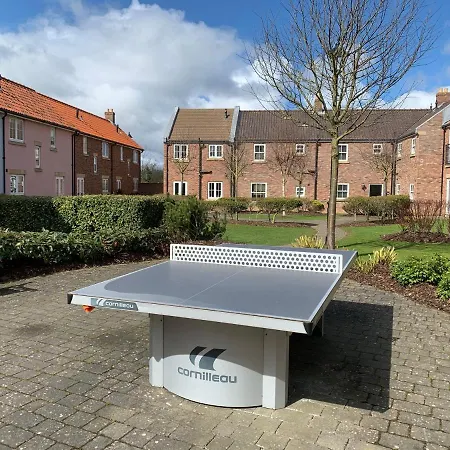 Holiday home The Blue Anchor, The Bay, 2 Bedrooms With Ensuites, Parking For 2 Cars, 2 Dogs Welcome *