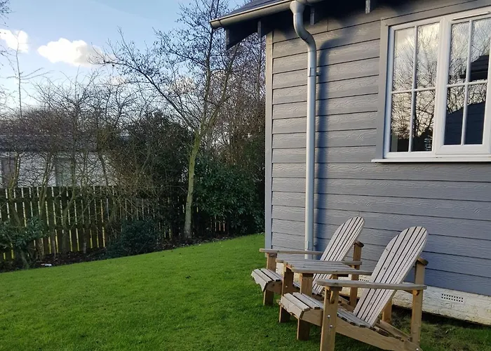 Holiday home The Blue Anchor, The Bay, 2 Bedrooms With Ensuites, Parking For 2 Cars, 2 Dogs Welcome