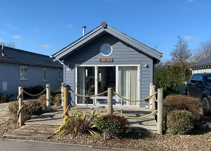 Holiday home The Blue Anchor, The Bay, 2 Bedrooms With Ensuites, Parking For 2 Cars, 2 Dogs Welcome