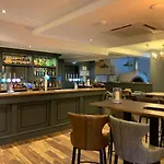 The Blue Anchor, The Bay, 2 Bedrooms With Ensuites, Parking For 2 Cars, 2 Dogs Welcome