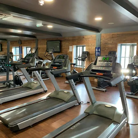 The Blue Anchor At The Bay Filey, Sleeps 4, 2 Dogs Welcome For Free Too