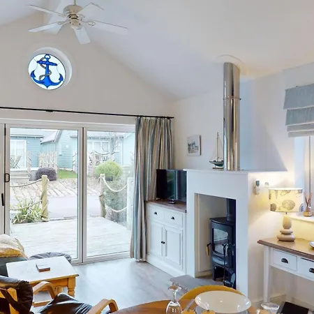 Dom wakacyjny The Blue Anchor At The Bay Filey, Sleeps 4, 2 Dogs Welcome For Free Too *